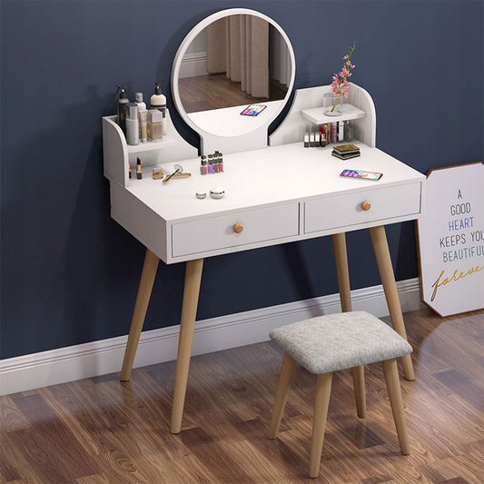 Weißer Schminktisch mit Spiegel und Schubladen – skandinavischer Stil und praktische Aufbewahrung